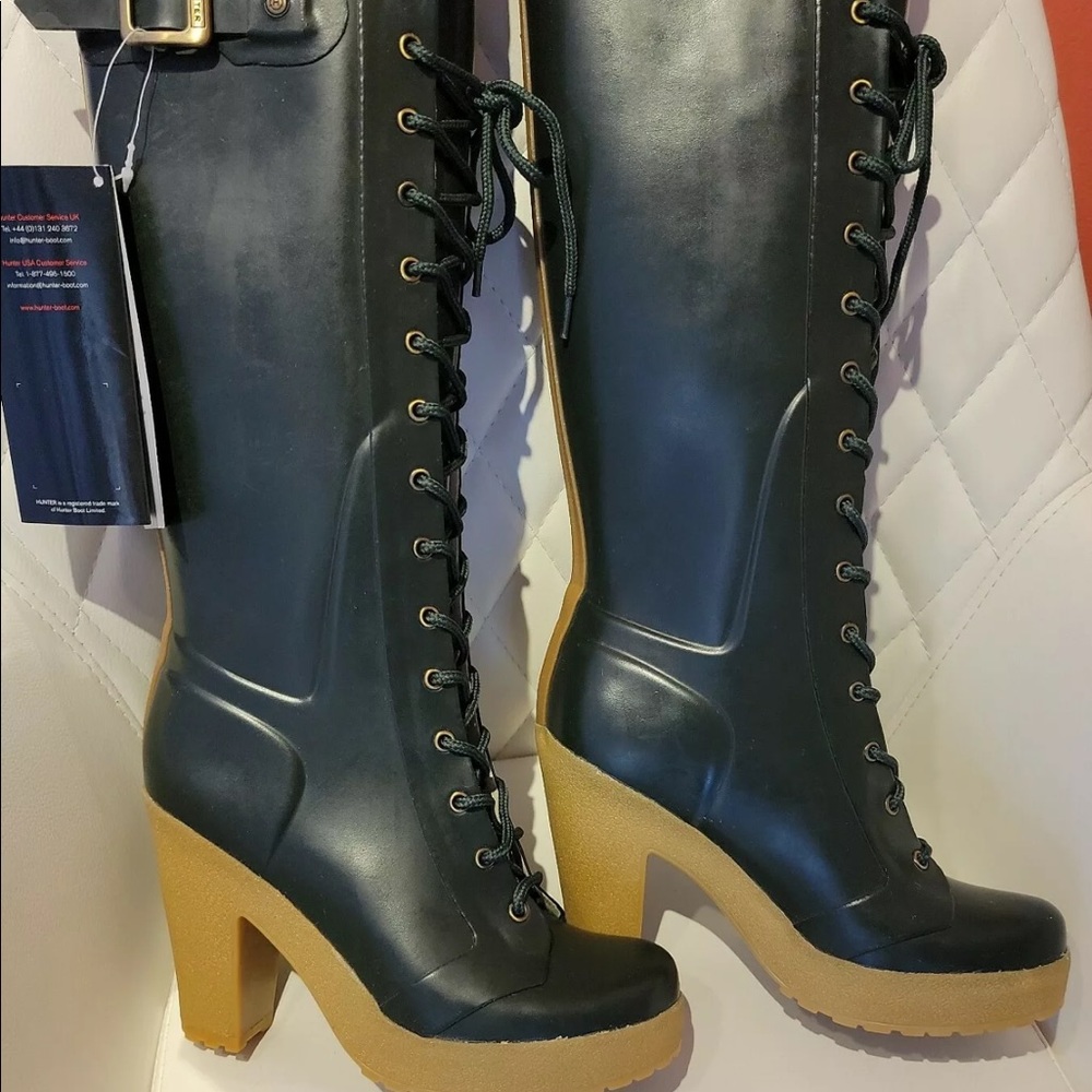 Brand new Hunter Rain boots vintage heeled Lapins size 7 dark olive color